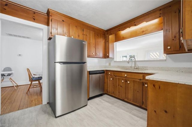 118 Primrose AVE, Hampton, VA 23663