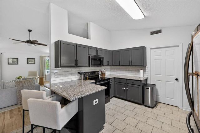 5194 Whitehurst Lane, Crestview, FL 32536