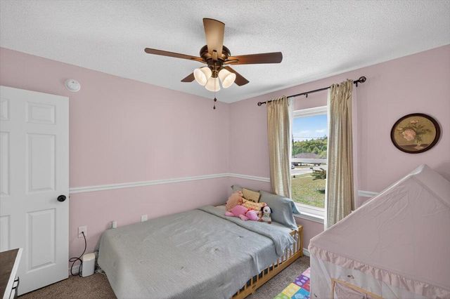 5194 Whitehurst Lane, Crestview, FL 32536