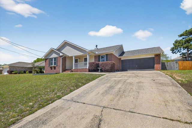 5194 Whitehurst Lane, Crestview, FL 32536