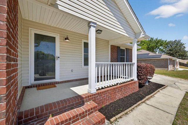 5194 Whitehurst Lane, Crestview, FL 32536