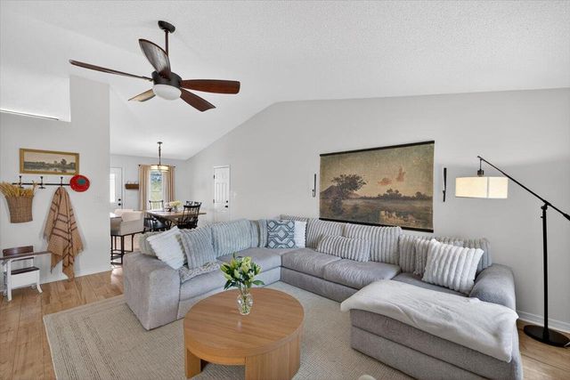 5194 Whitehurst Lane, Crestview, FL 32536