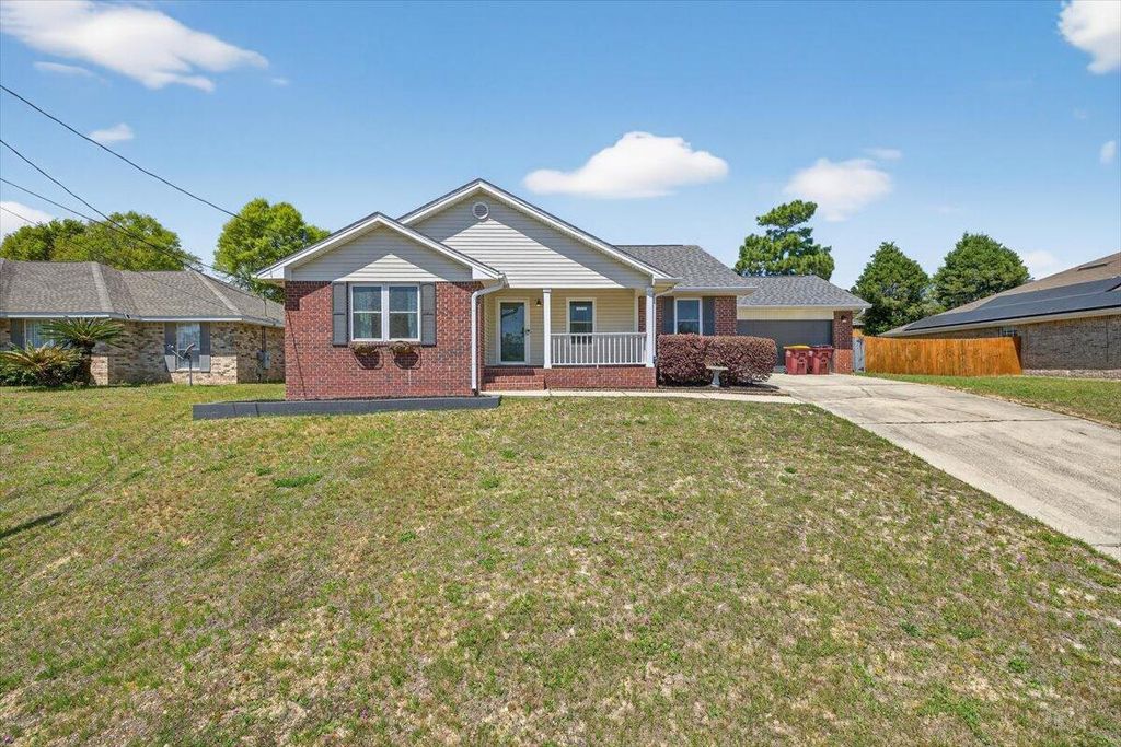 5194 Whitehurst Lane, Crestview, FL 32536