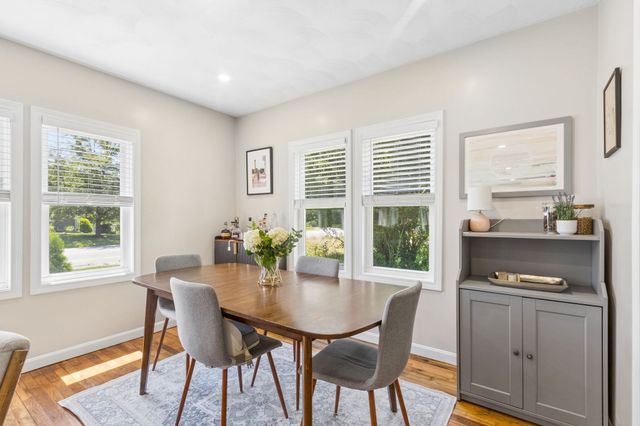 728 Pleasant St, Attleboro, MA 02703