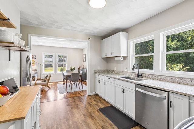 728 Pleasant St, Attleboro, MA 02703