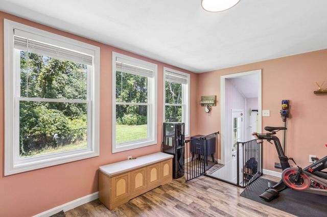 728 Pleasant St, Attleboro, MA 02703