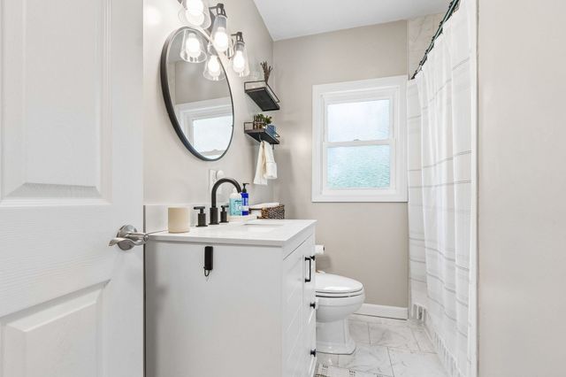 728 Pleasant St, Attleboro, MA 02703