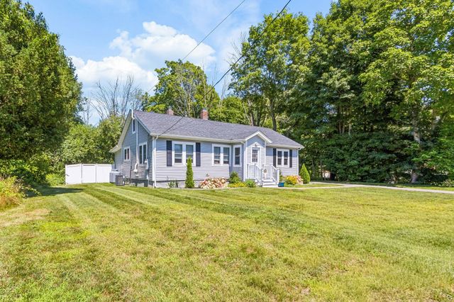 728 Pleasant St, Attleboro, MA 02703