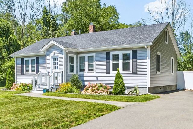 728 Pleasant St, Attleboro, MA 02703