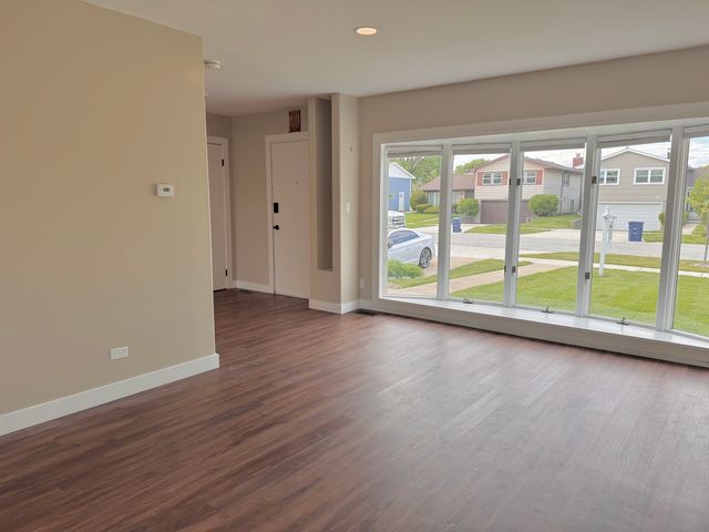 703 Westmere Road, Des Plaines, IL 60016