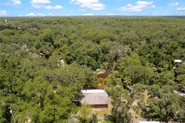 6410 AMELIA LANE, Dade City, FL 33523