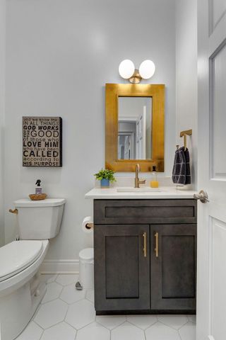 6017 S Brightwater Trail, Springfield, MO 65810