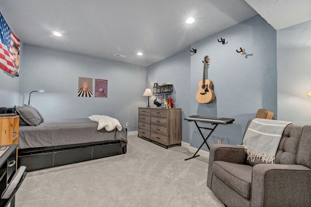 6017 S Brightwater Trail, Springfield, MO 65810