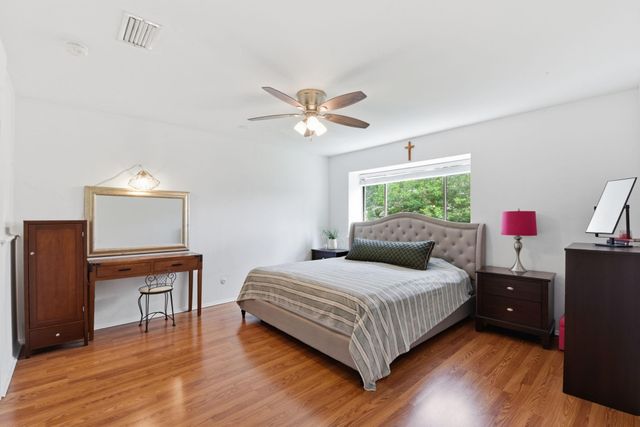 12625 Memorial Drive 51, Houston, TX 77024