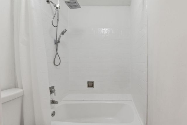 12625 Memorial Drive 51, Houston, TX 77024
