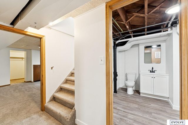 4106 S 40th Avenue, Omaha, NE 68107