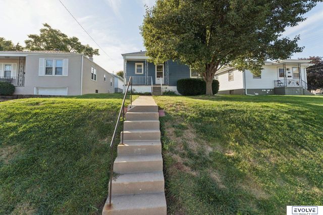 4106 S 40th Avenue, Omaha, NE 68107