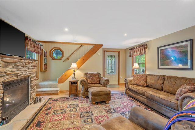 1571 Niciu Road, Osceola, NY 13437