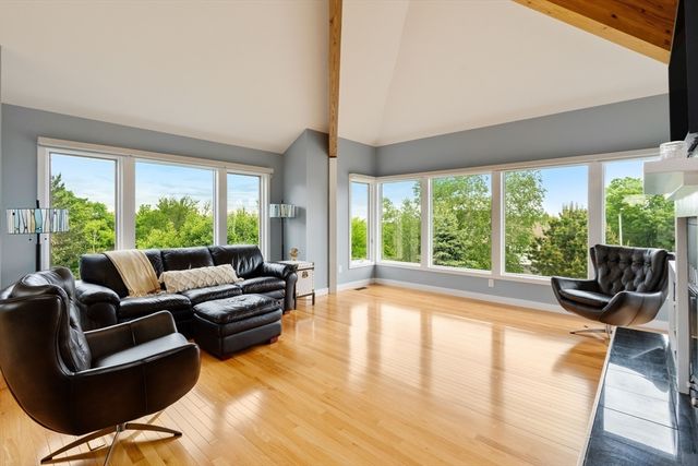 8 Schooner Ridge, Gloucester, MA 01930