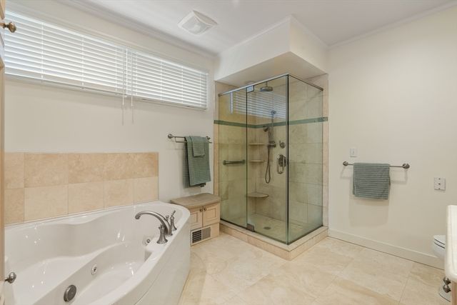 8 Schooner Ridge, Gloucester, MA 01930