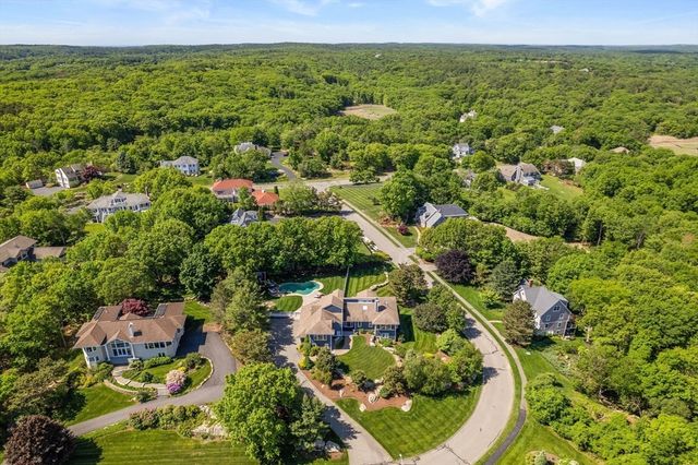 8 Schooner Ridge, Gloucester, MA 01930