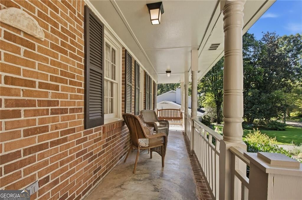 1524 Summerford Court, Dunwoody, GA 30338 — photo 2