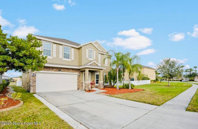 2347 Snapdragon Drive NW, Palm Bay, FL 32907