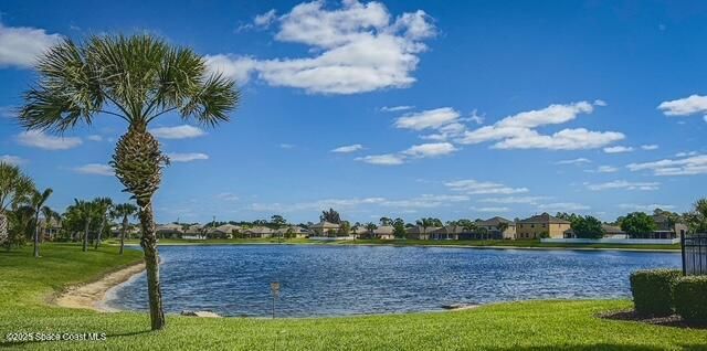 2347 Snapdragon Drive NW, Palm Bay, FL 32907