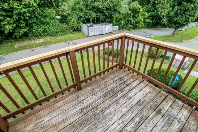 68 Aspetuck Village 68, New Milford, CT 06776