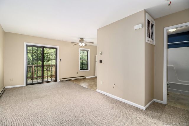 68 Aspetuck Village 68, New Milford, CT 06776