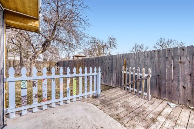 740 Newark Street, Aurora, CO 80010