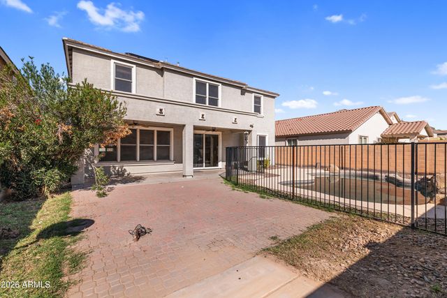 4027 W SAINT CHARLES Avenue, Phoenix, AZ 85041