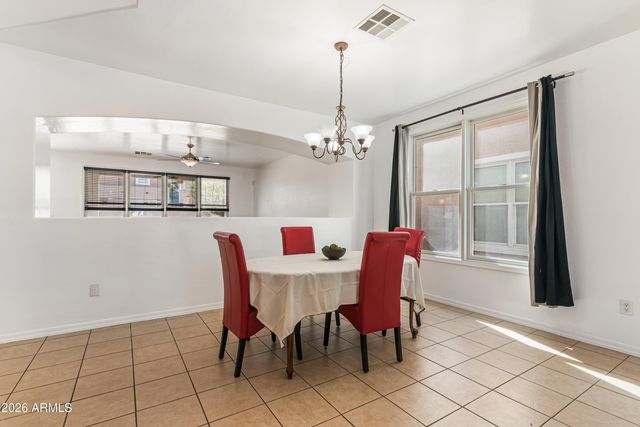 4027 W SAINT CHARLES Avenue, Phoenix, AZ 85041