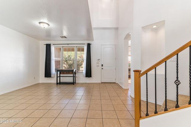 4027 W SAINT CHARLES Avenue, Phoenix, AZ 85041