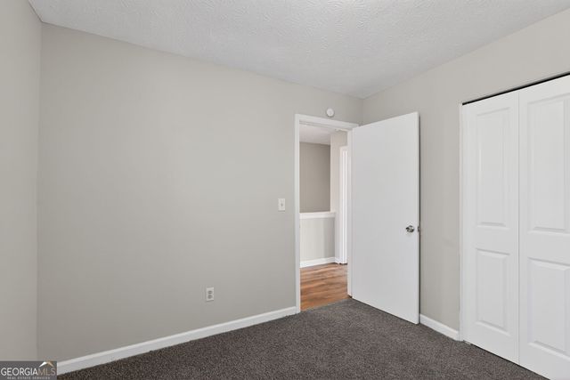 826 Greenhedge Way, Stone Mountain, GA 30088