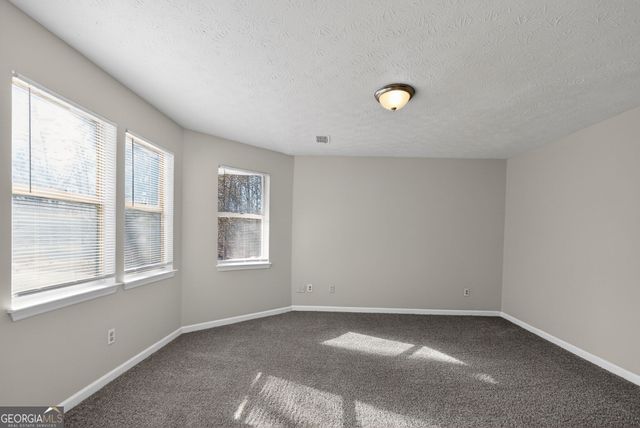 826 Greenhedge Way, Stone Mountain, GA 30088