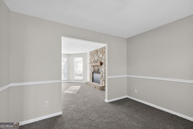 826 Greenhedge Way, Stone Mountain, GA 30088