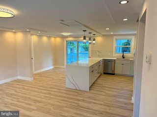 7908 STEADMAN ST, Alexandria, VA 22309
