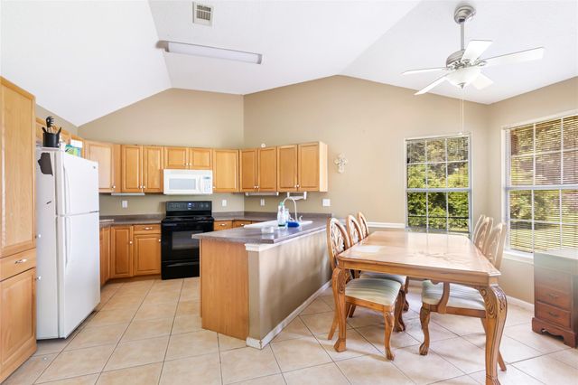 25727 Beaver Run Drive, Huffman, TX 77336
