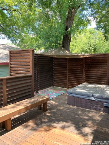 639 W WOODLAWN AVE, San Antonio, TX 78212