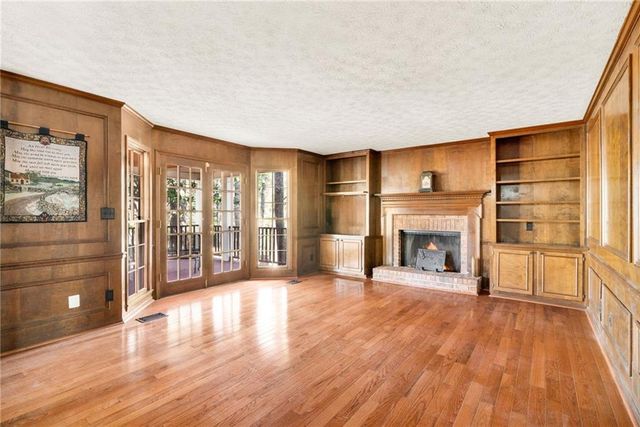 560 Park Lane SE, Marietta, GA 30067