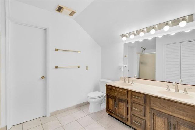 560 Park Lane SE, Marietta, GA 30067