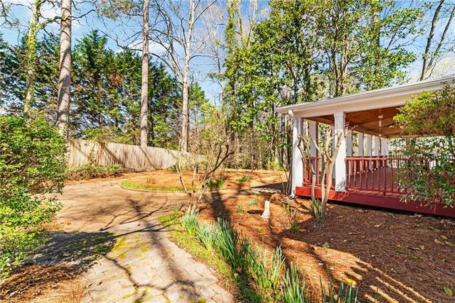 560 Park Lane SE, Marietta, GA 30067