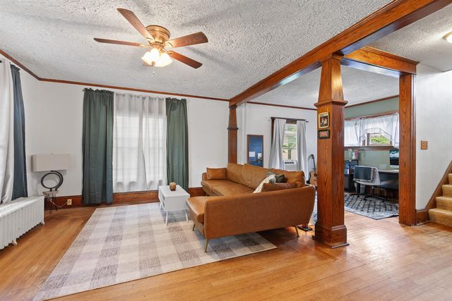 607 Harwood Street, Jackson, MI 49203