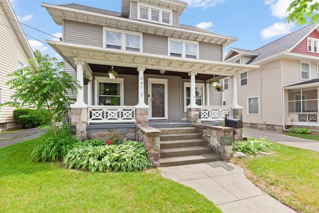 607 Harwood Street, Jackson, MI 49203