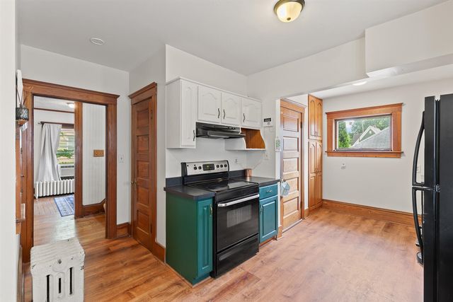 607 Harwood Street, Jackson, MI 49203