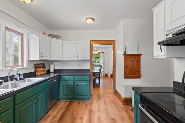 607 Harwood Street, Jackson, MI 49203