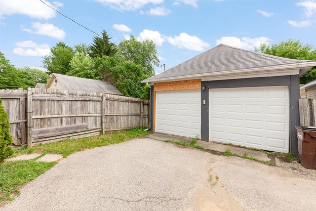 607 Harwood Street, Jackson, MI 49203