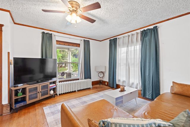 607 Harwood Street, Jackson, MI 49203