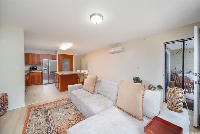 95-60 Waikalani Drive C304, Mililani, HI 96789